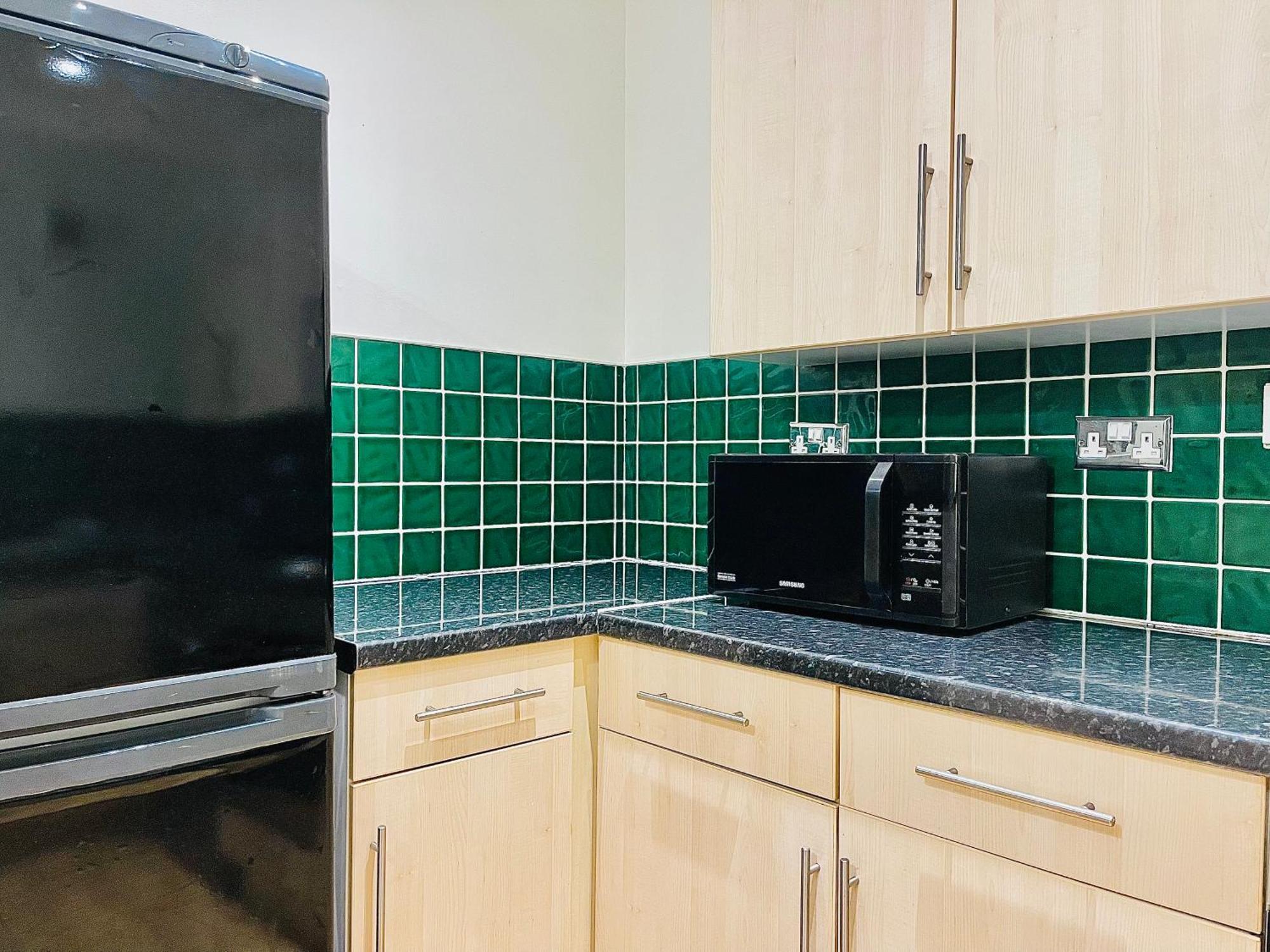 2 Bedroom Flat In Central Лондон Екстер'єр фото